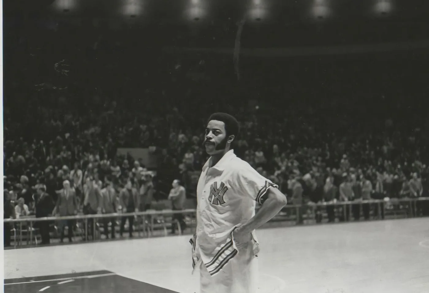Knicks courtside, photographed by Kenny Harris as a teenager